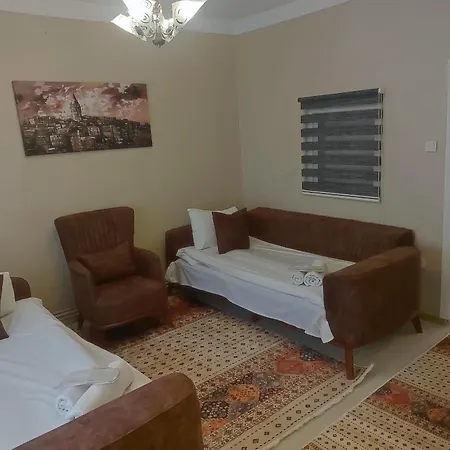 Sultanahmet 2 *